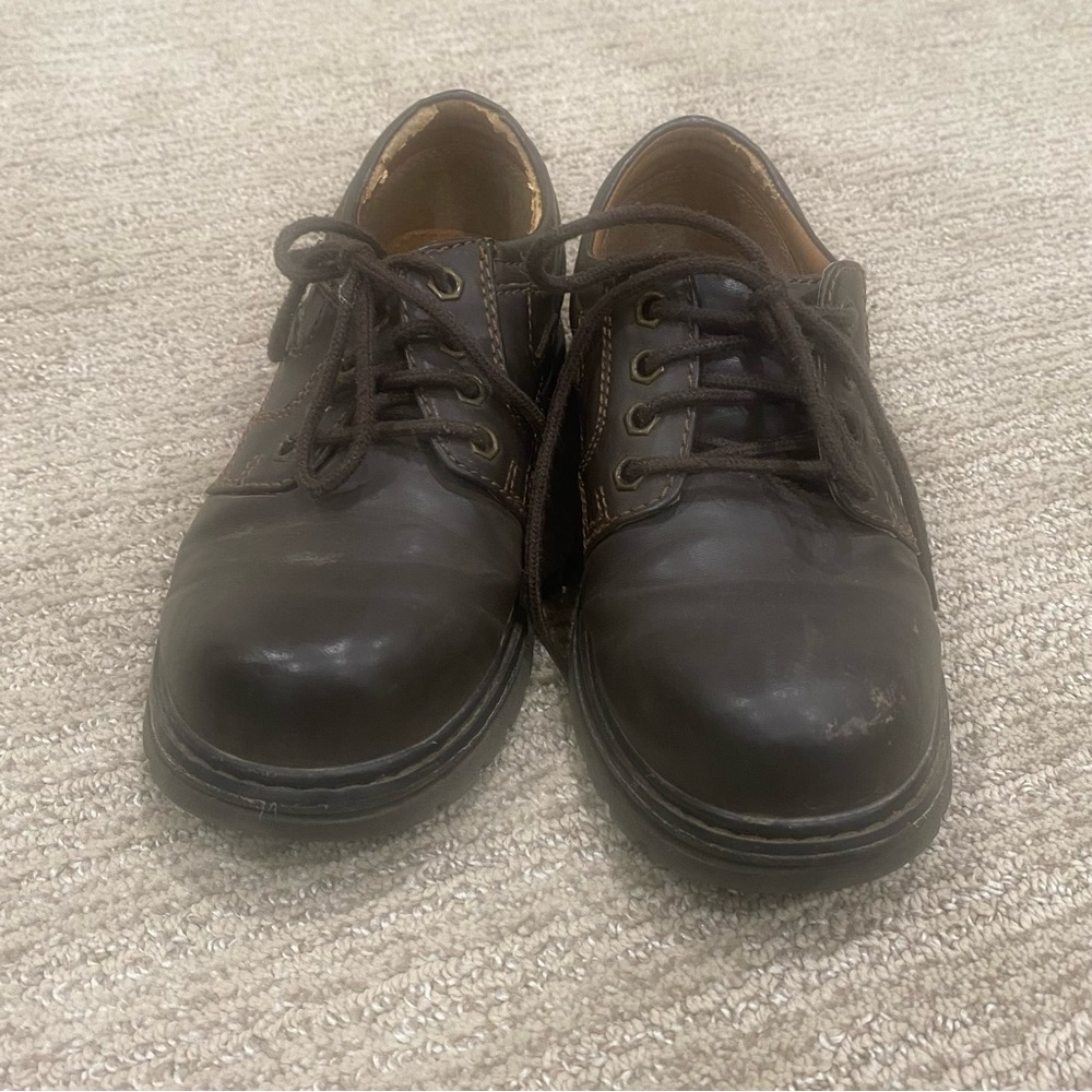 Boys Brown Dress Shoes- Size 2 1/2